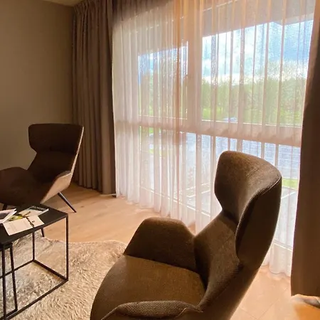 Hotel Pure
